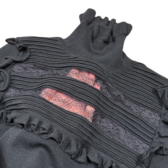 Valentino RED Merino Wool Ruffle Lace Turtleneck Sweater Womens Small - Picture 4 of 10
